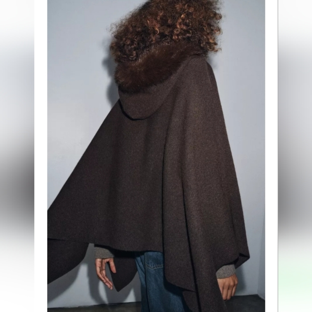 Zara Brown Knit Wool Blend Hooded Poncho Cape with Faux Fur Trim - Picture 4 of 10